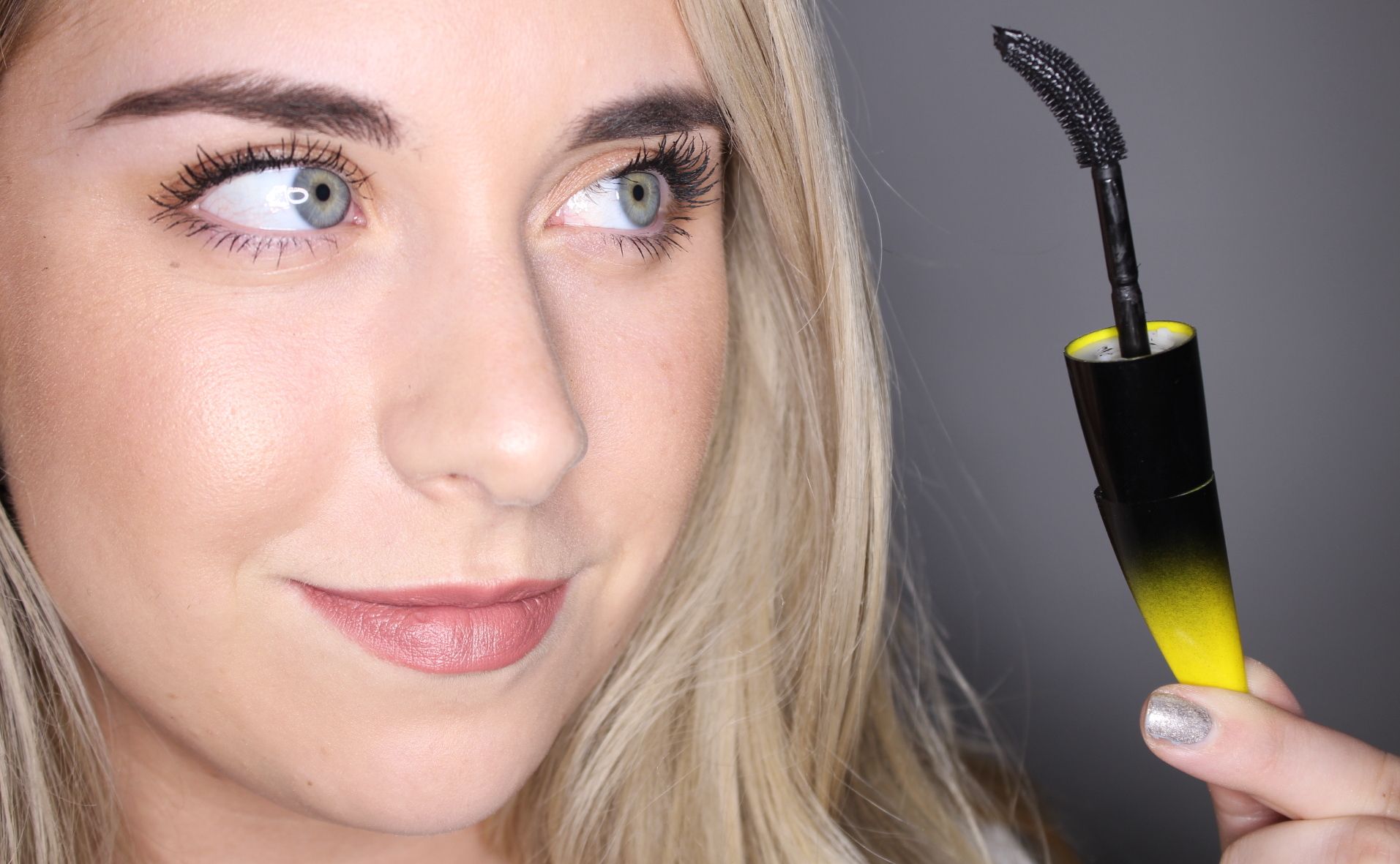 MAC's new Instacurl mascara has *everyone* talking, put it to test...