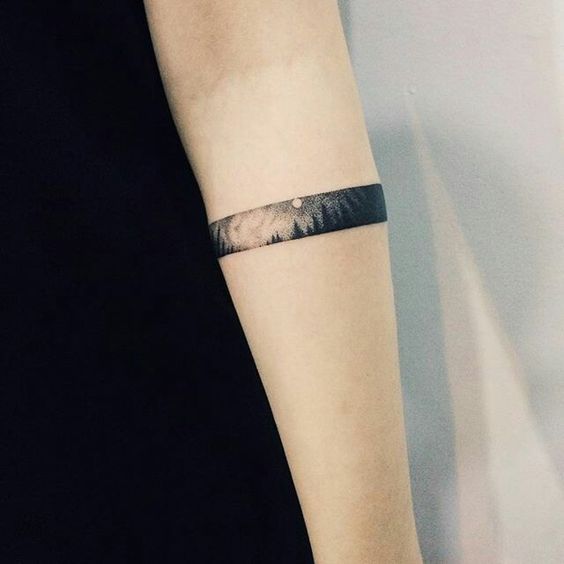 Tattoo uploaded by Kerti Suur • Floral armband tattoo by Helen Xu via  Instagram @helenxu_tattoo #minimalism #flower #fineline #HelenXu #flowers # armband #linework • Tattoodo