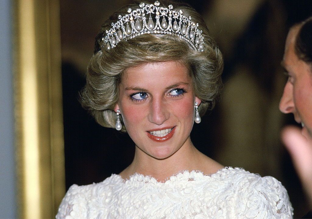 The 'real reason' Princess Diana was in Paris on night of car crash is  revealed