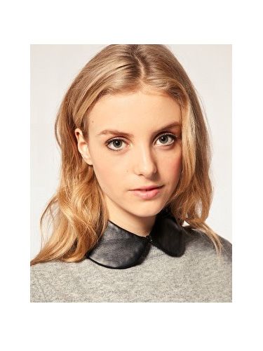 Shop the trend: Peter Pan collars for every budget – SheKnows