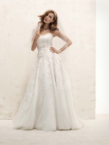 V3398 Wedding Dress