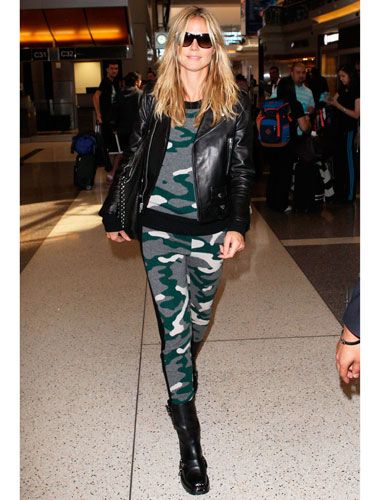 Heidi Klum wears camouflage tracksuit :: Celebrity style news