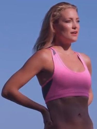 Kate Hudson Toned Tummy  Kate hudson, Kate hudson workout, Toned