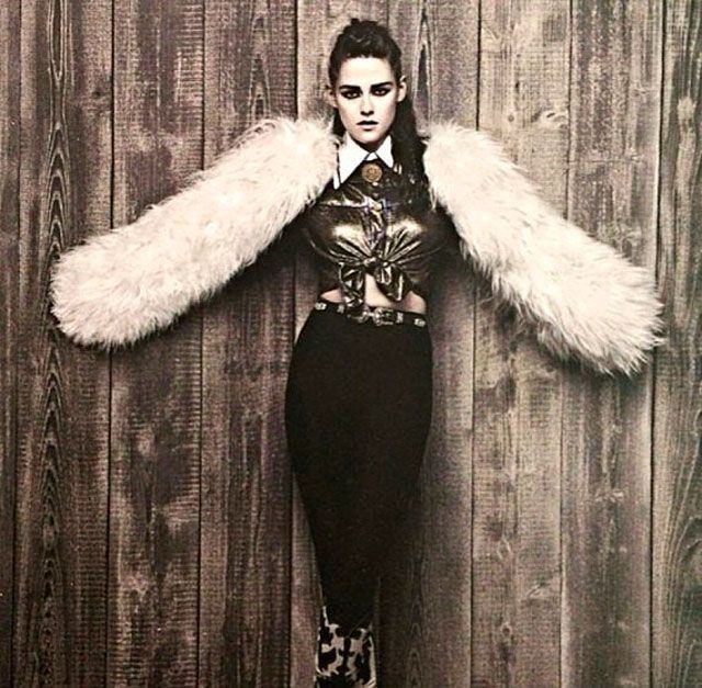 Kristen Stewart's Chanel ads are here (so is an interview and a behind the  scenes video!) - FASHION Magazine