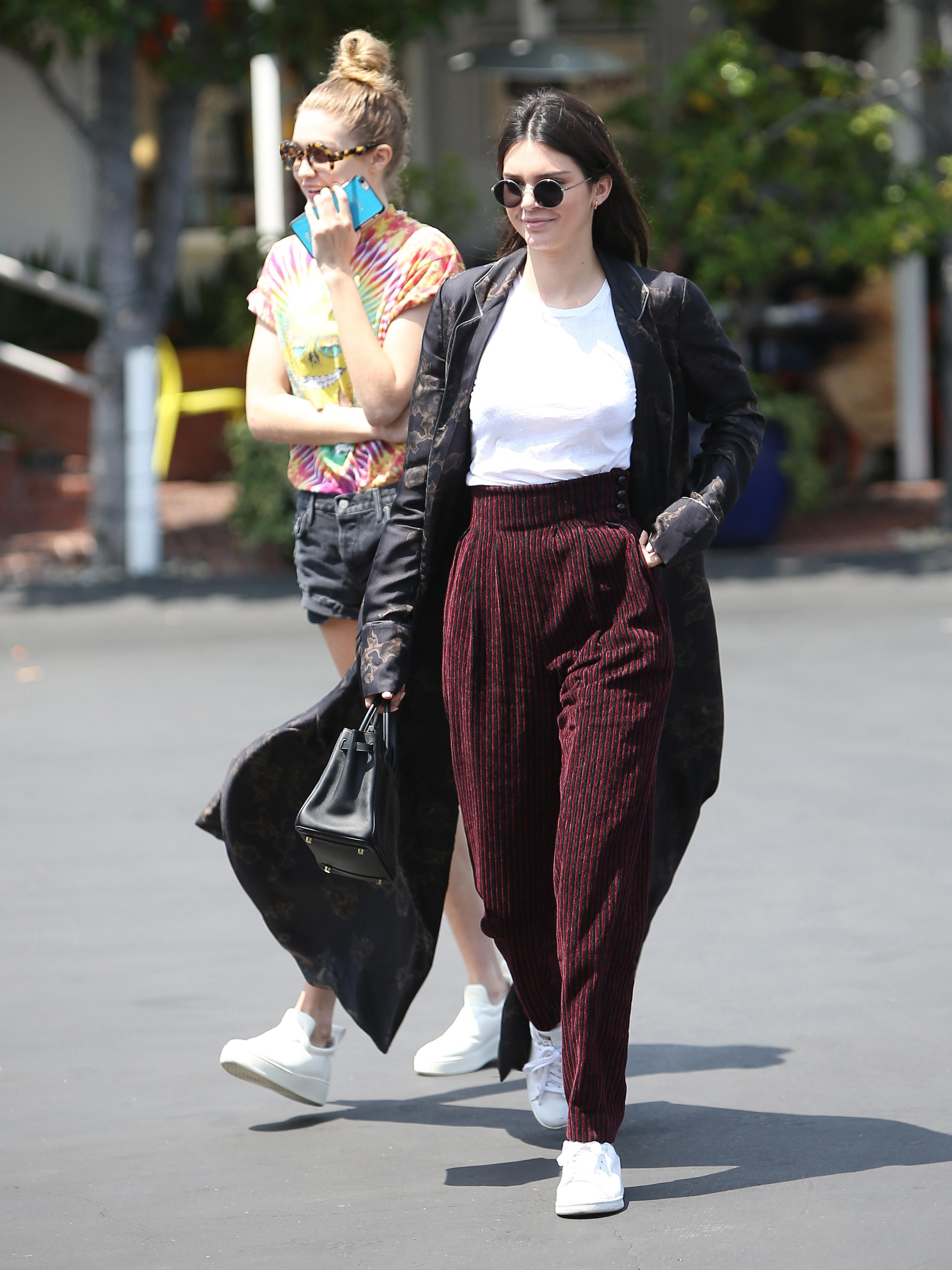 Kendall Jenner and Gigi Hadid Style-Trying Kendall Jenner and Gigi