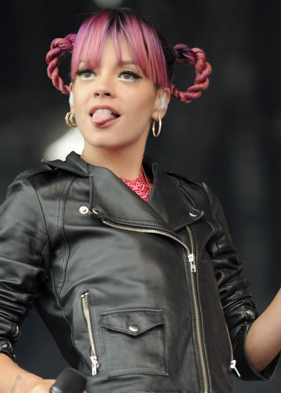 Lily Allen's hairstyle V Festival 2014