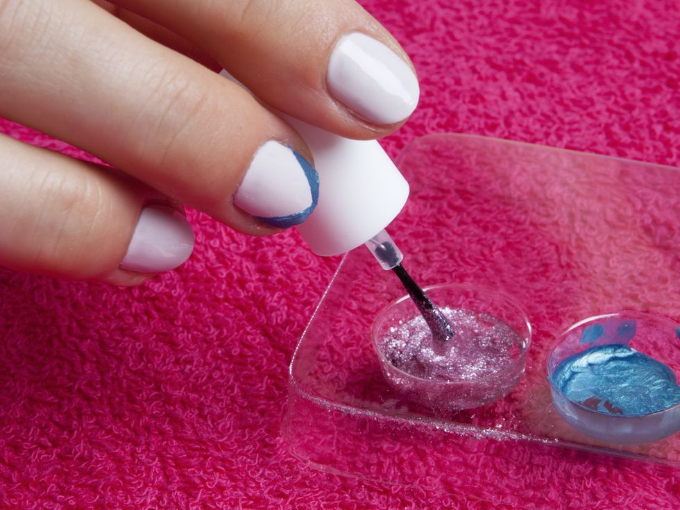 DIY nail art: How to make nail tints using eye shadows