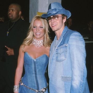 Britney Spears and Justin Timberlake at the 2001 AMAs