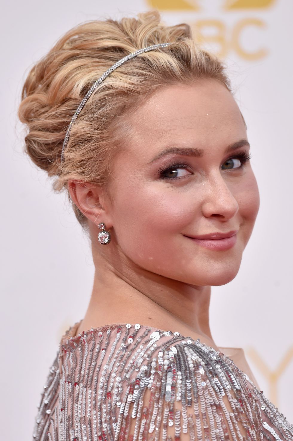 Hayden Panettiere Emmy Awards 2014 hairstyles - Cosmopolitan.co.uk