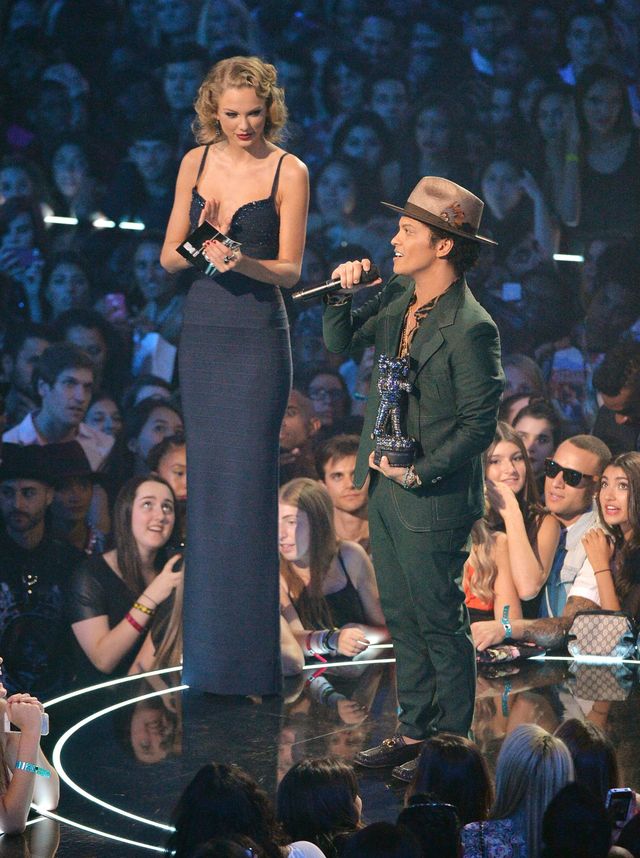 Taylor Swift and Bruno Mars - tall girl problems