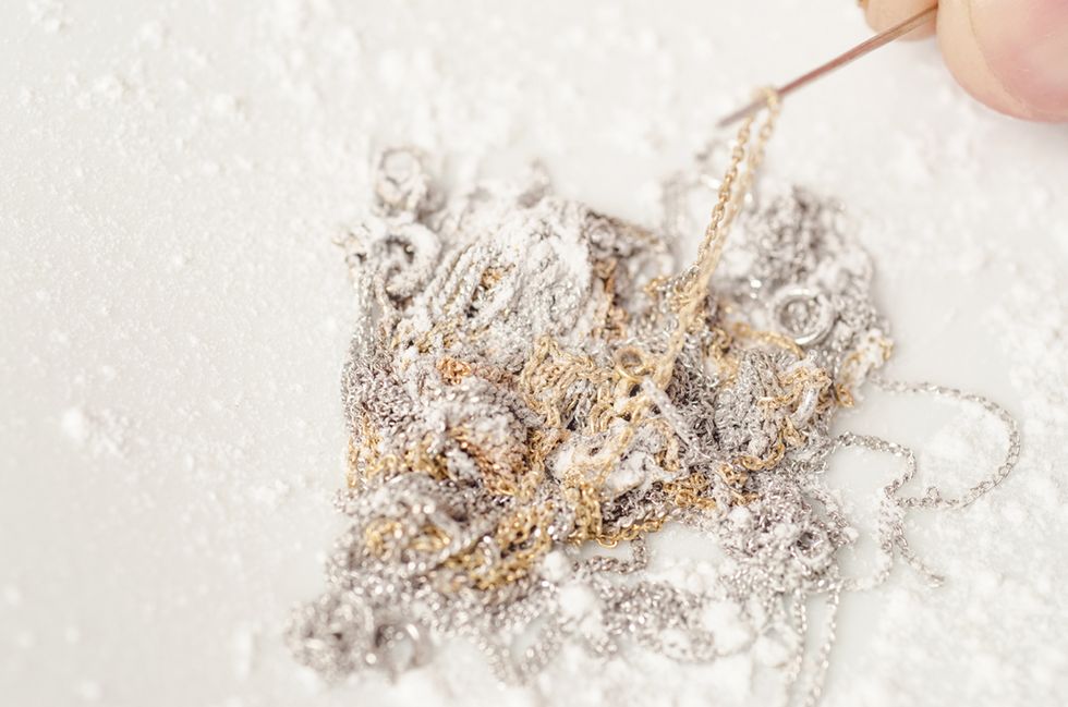 How to untangle your necklaces