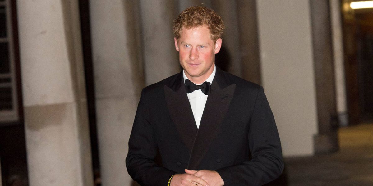 The 7 most important moments of Prince Harry's outing in a suit last night