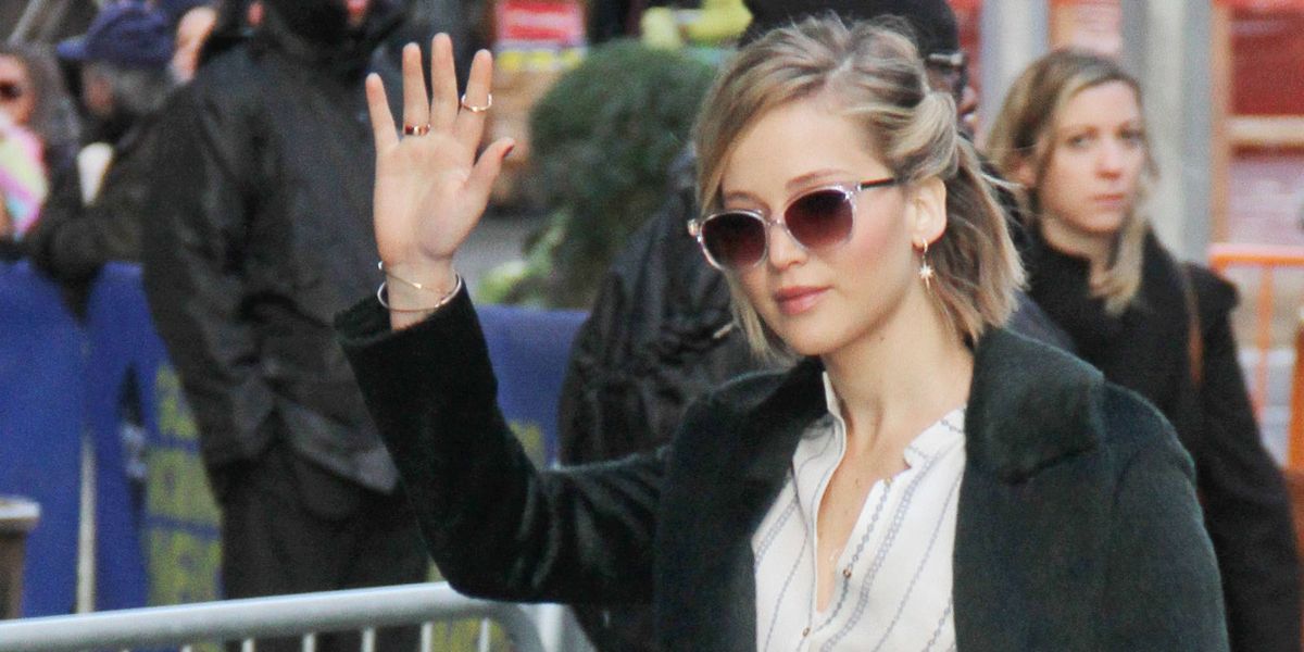 Jennifer Lawrence wears loose shirt dress, looks incredible