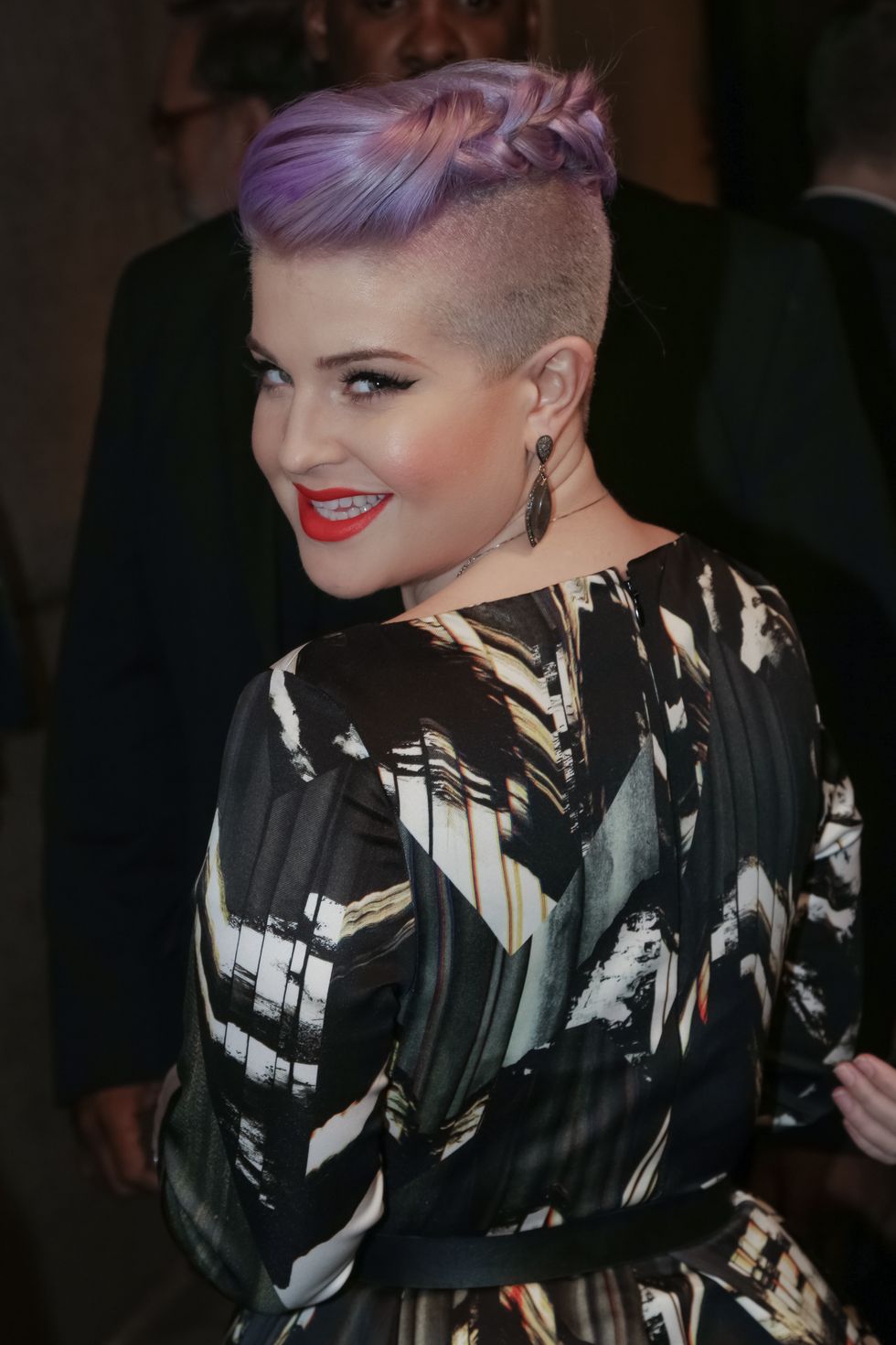 Kelly Osbourne's French plait - short hair up-do ideas - Cosmopolitan.co.uk