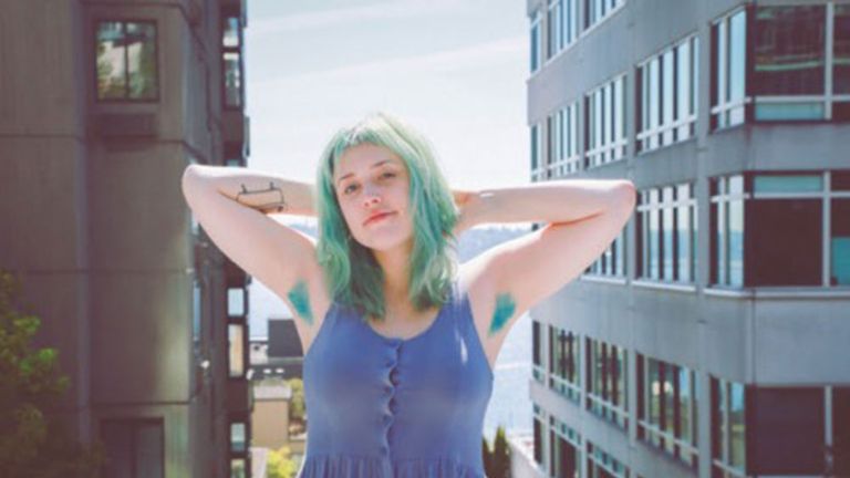 Dying armpit hair crazy colours is a thing now, it seems