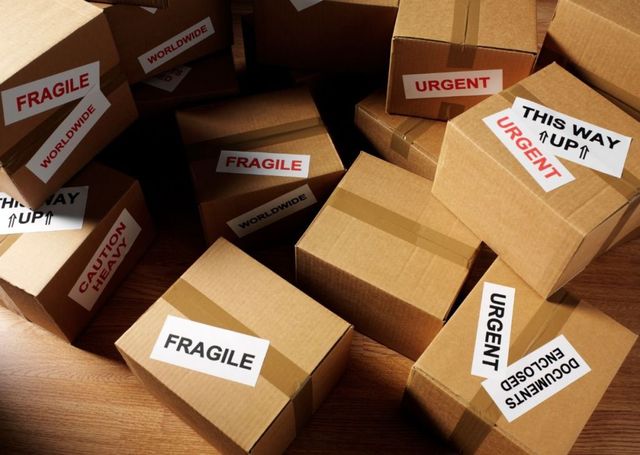 parcels boxes delivery amazon