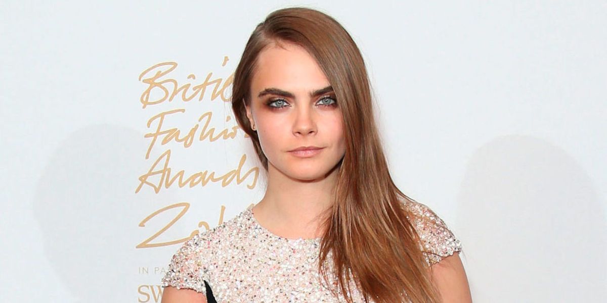 Cara Delevingne shaved her head