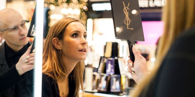 Review: YSL's Google Glass makeup lesson