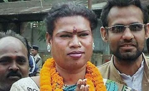 Madhu Kinnar India's first transgender mayor