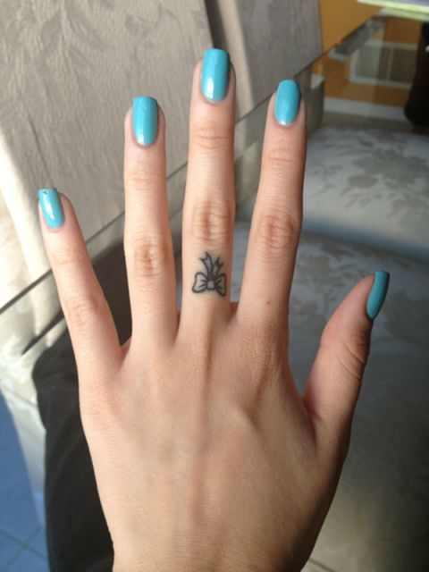 Nail, Finger, Manicure, Blue, Turquoise, Nail care, Nail polish, Hand, Azure, Skin, 