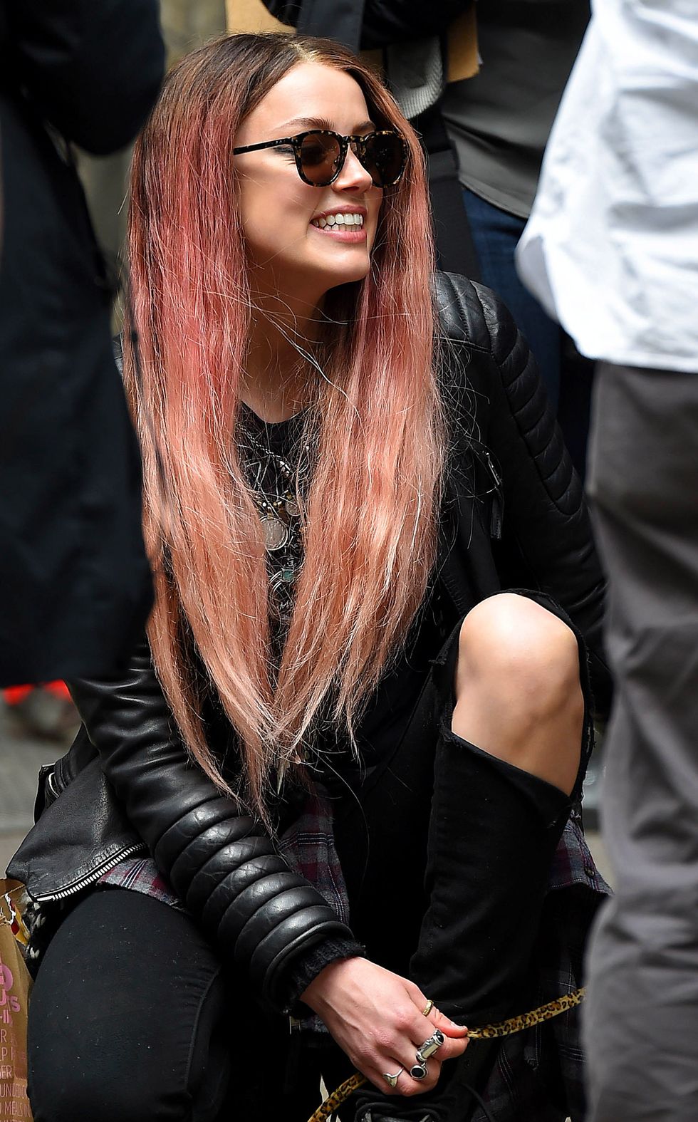 Amber Heard with pink hair