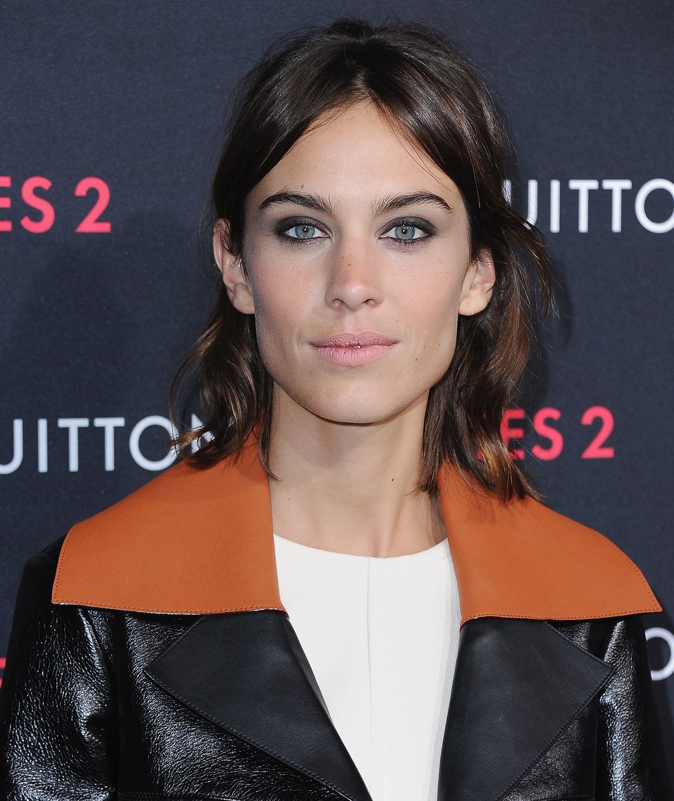 Alexa Chung makes us want to wear a leather coat