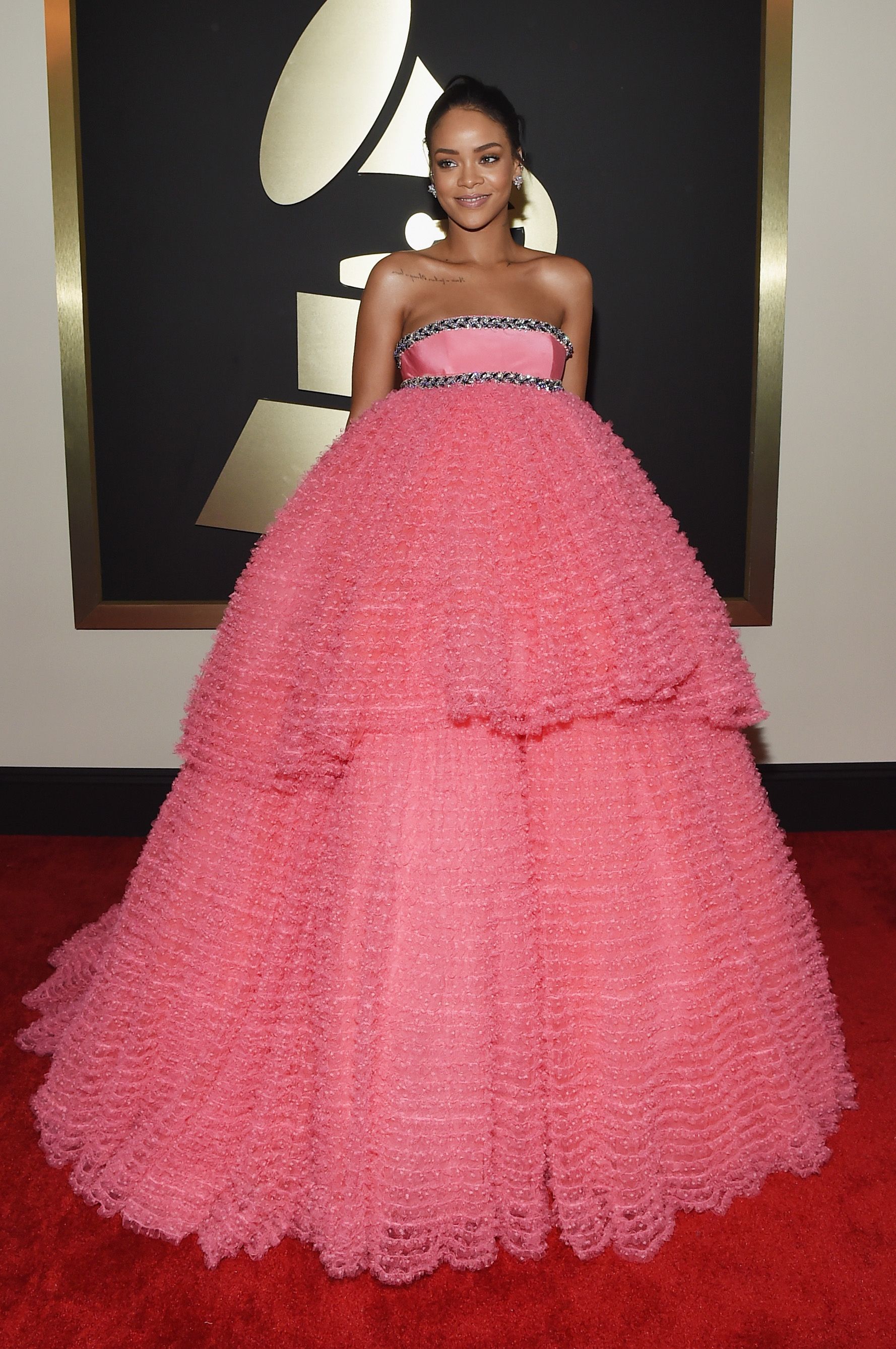 Jennifer Lopez's Oscars 2015 Red Carpet Dress