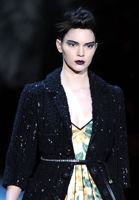 Kendall Jenner looks lovely in florals on the Marc Jacobs runway
