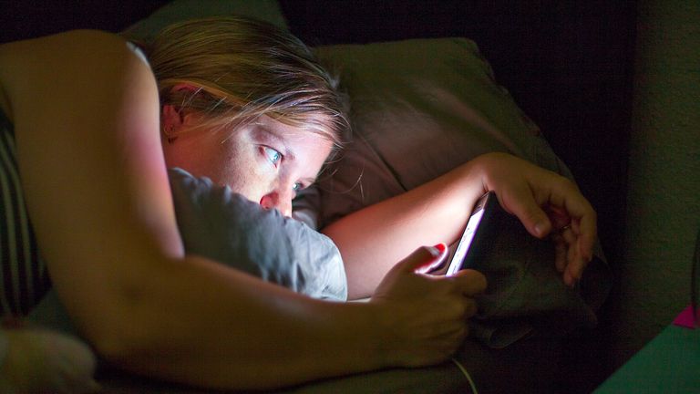 This is the damage we're doing by staring at our phone screens before bed