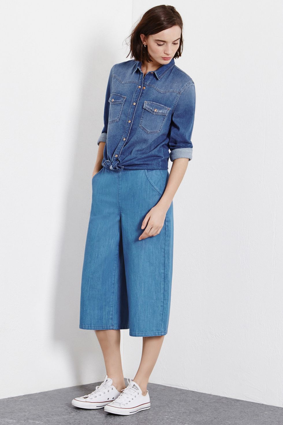 How to wear double denim: culottes and trainers