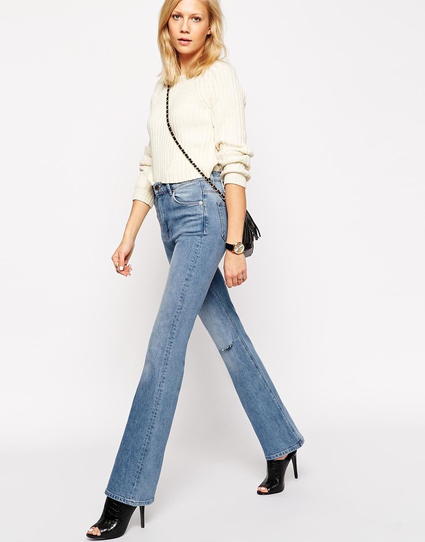 Simple styling tips for short girls: wear flares