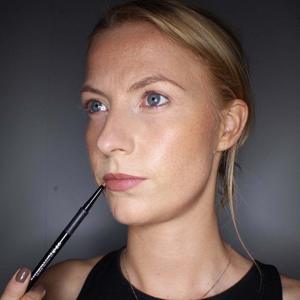 freckle-friendly makeup tips