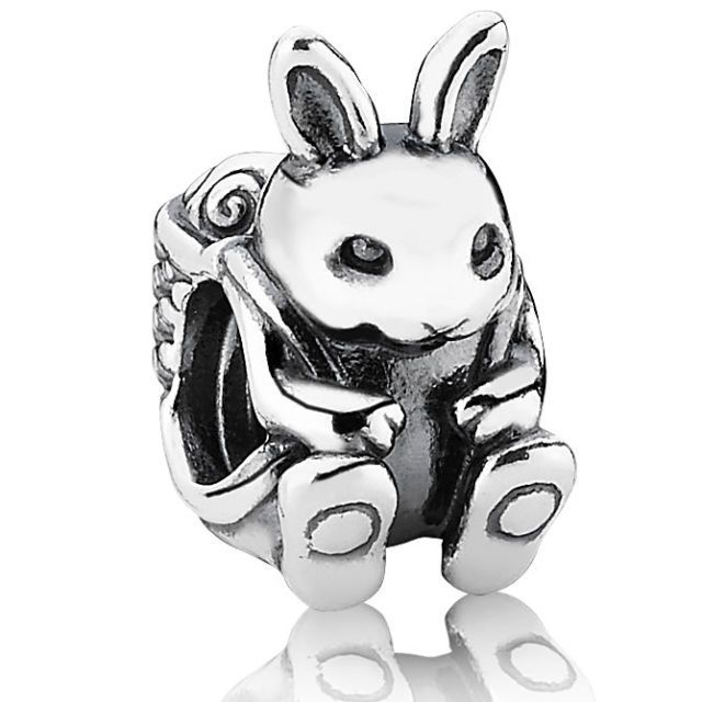 Cosmo Loves Pandora Easter Bunny Charm