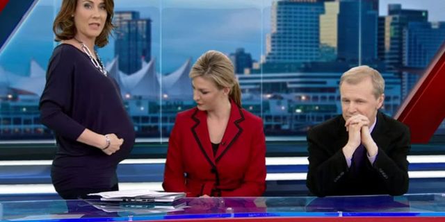 Pregnant news reader react to body shaming in the best way
