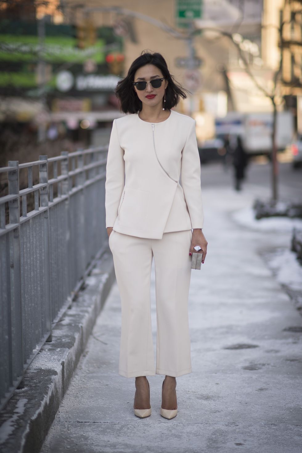 How to wear head-to-toe white if you're petite