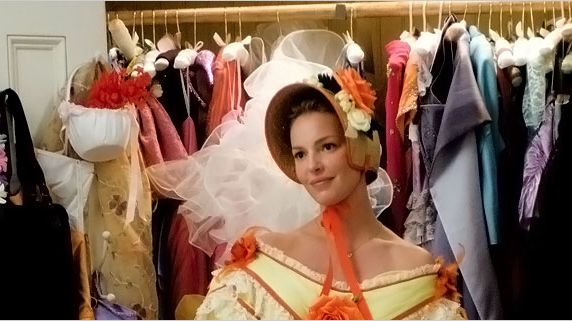 Katherine Heigl in 27 dresses - bridesmaid dress misery