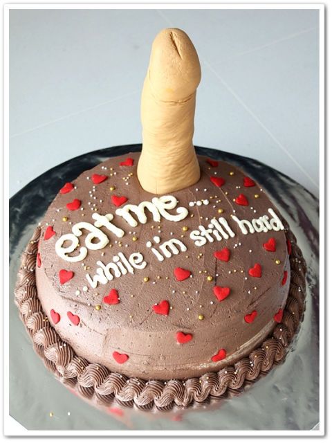 Bilderesultat for penis cakes