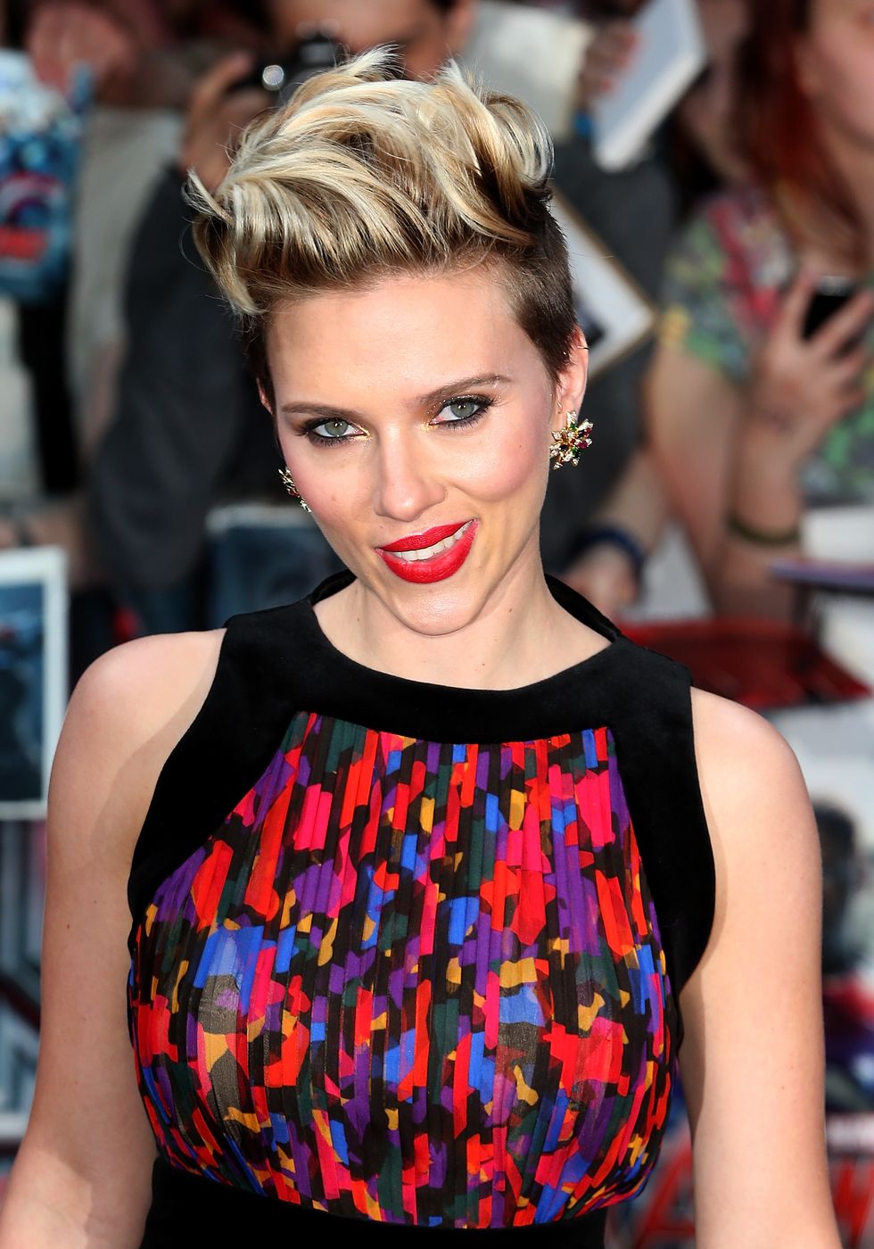 Scarlett Johansson's hairstyle at The Avengers premiere