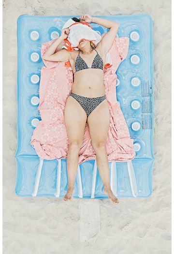 Comfort Zone photo series by Tadao Cern proves once and for all that every body is beach body ready