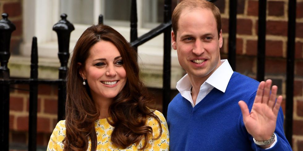 Kate Middleton and Prince William leave the Lindo Wing with new royal baby