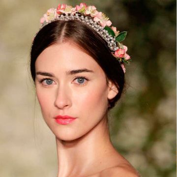 Floral beauty trends