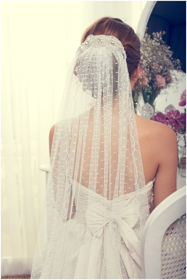 Anna Campbell wedding veil