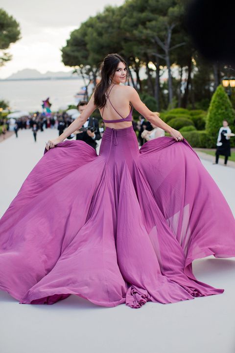 Amfar Gala 2015 Kendall Jenners Amazing Purple Dress From