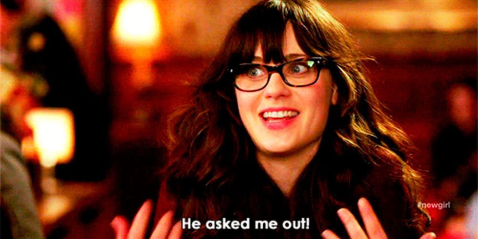 19 first date struggles every woman will feel