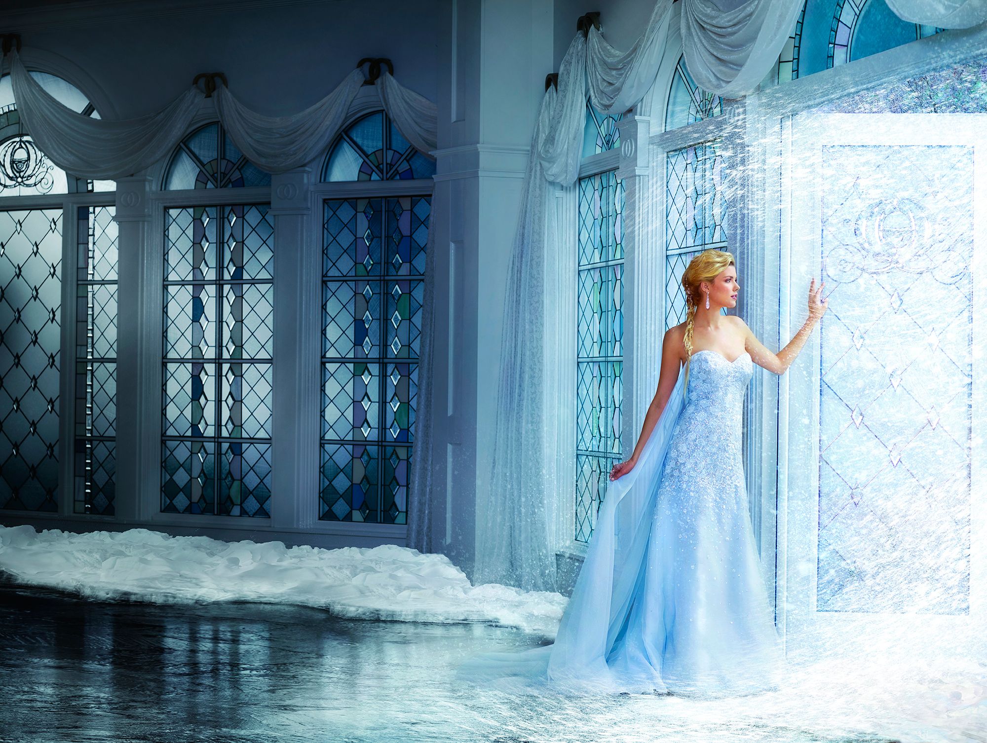 Disney Frozen DIY Elsa Capes - Two Sisters