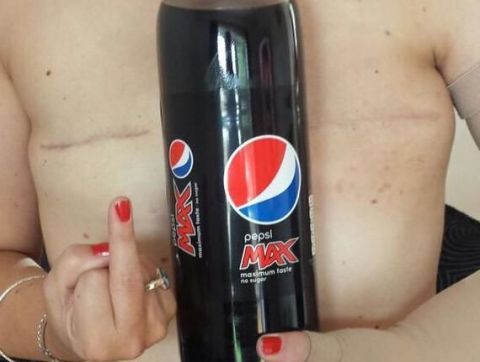 aimee fletcher coke bottle boob challenge