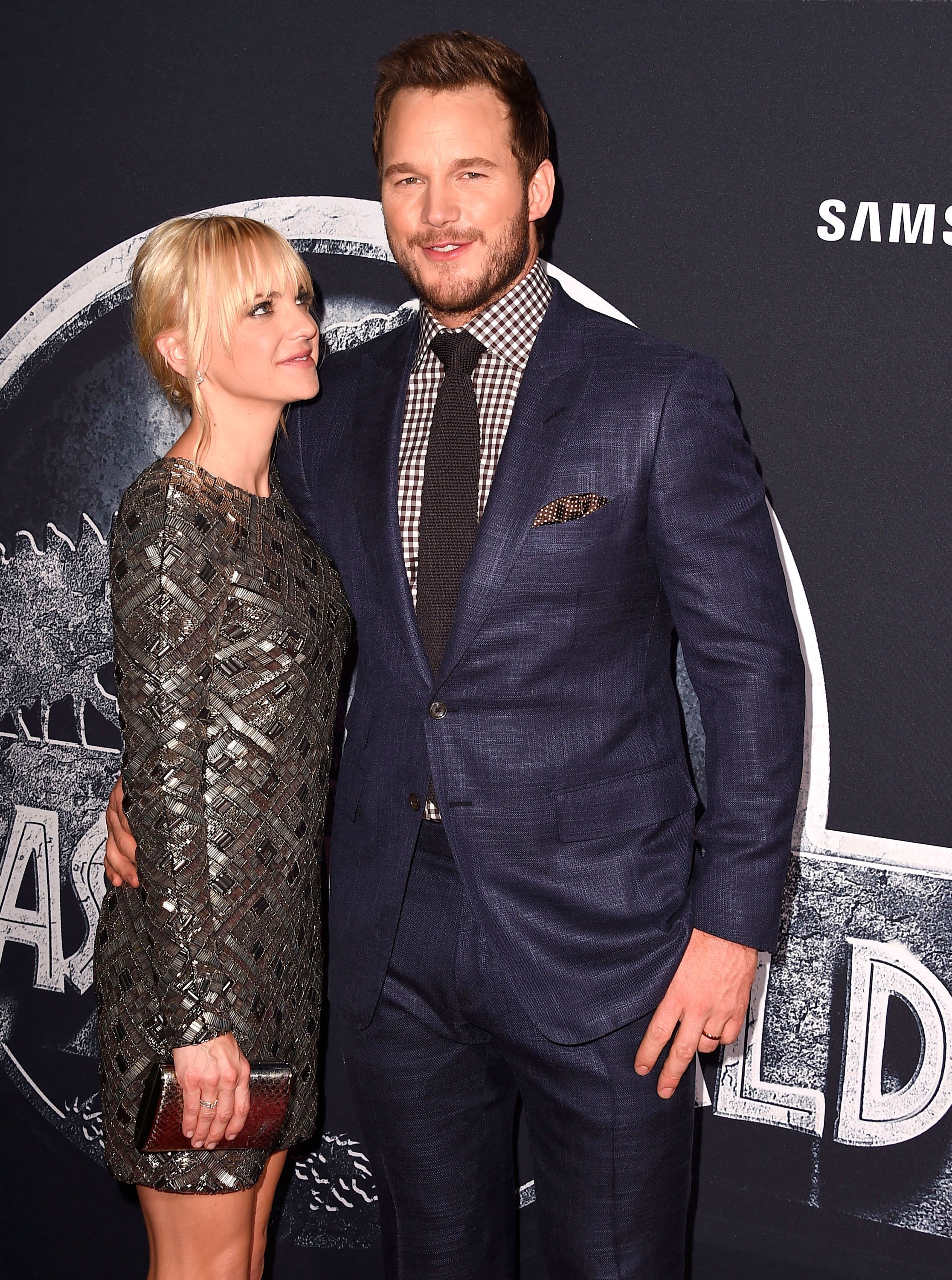 Chris Pratt And Anna Faris A Timeline Of Their Relationship