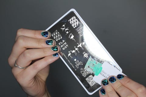 How to do nail stamping nail art How to do nail stamping nail art