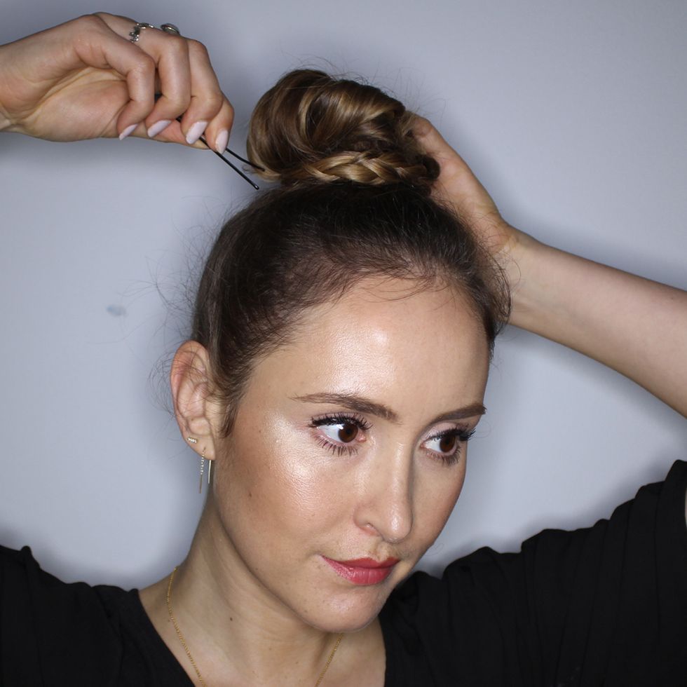 The fancy topknot tutorial