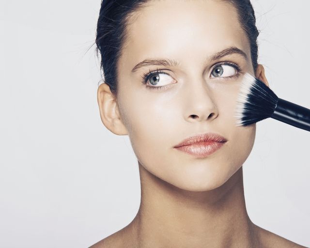 There's a machine that washes your makeup brushes